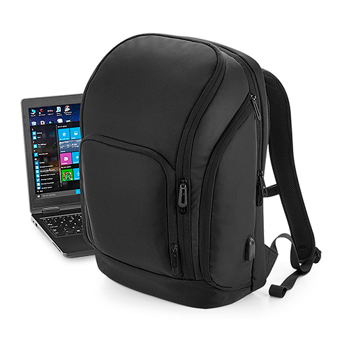 QD910 Pro-Tech Charge Backpack